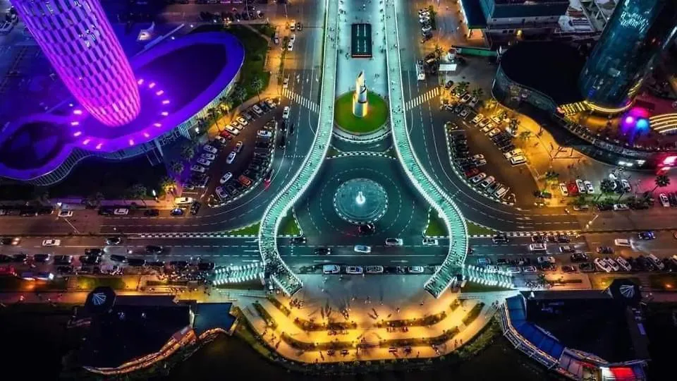 Hotel Orbi City Twin Towers-Batumi Apartments 0*, Batumi